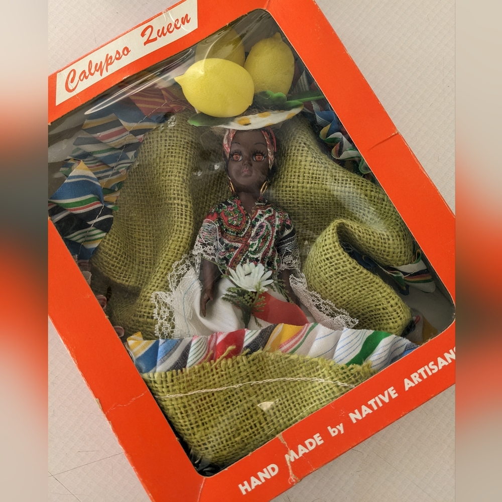 VTG 50's CALYPSO QUEEN HAND MADE BY NATIVE ARTISANS